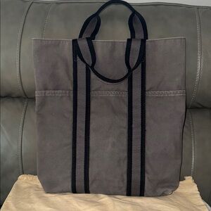 Preloved Hermes tote bag great condition grey color